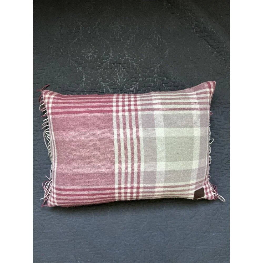 Ugg Charger Plaid Pillow 100% Wool 22”x 15” Home Accent Decor Comfort Farmhouse